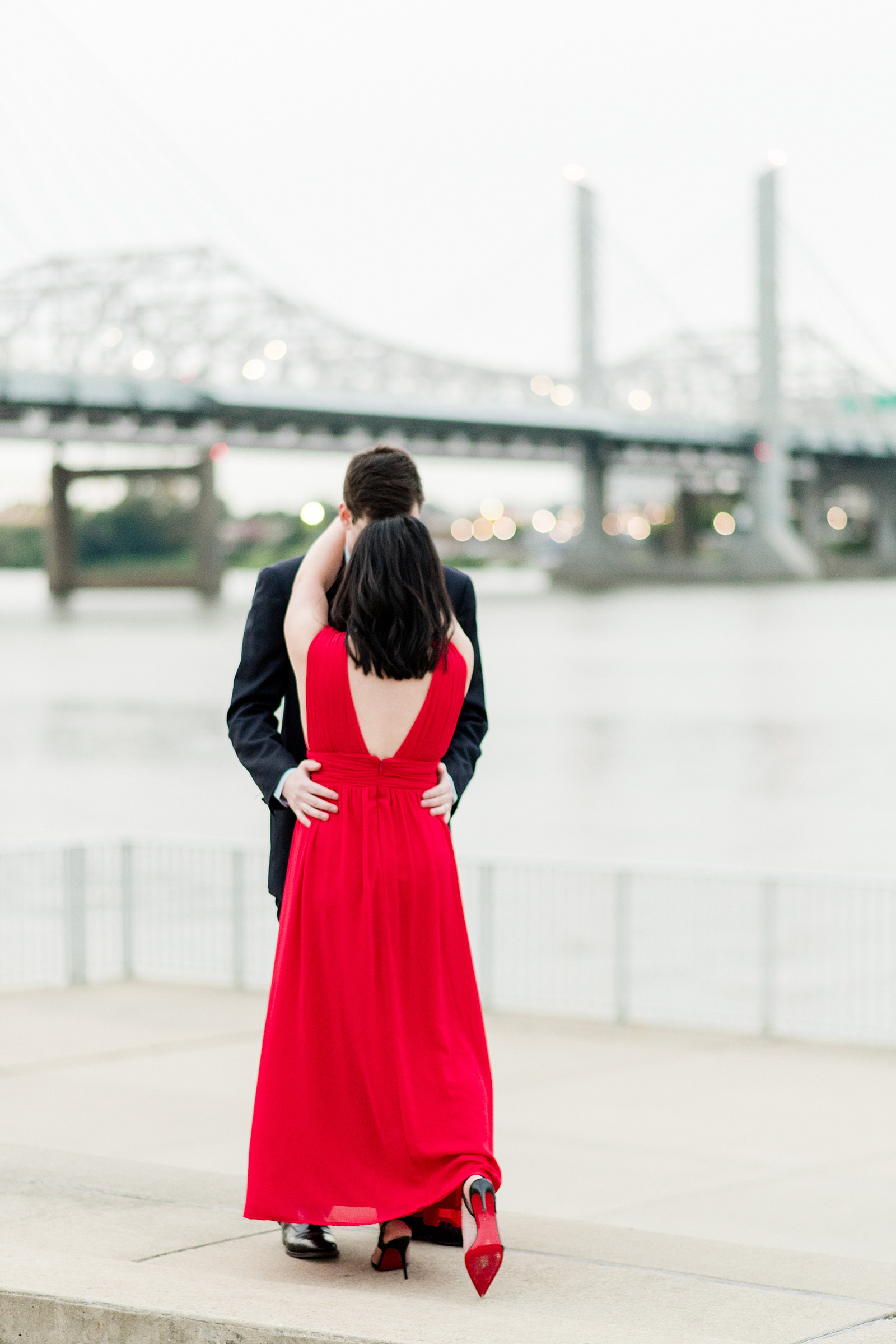 downtown-louisville-engagement-katie-gallagher-photography-louisville-ky-3052